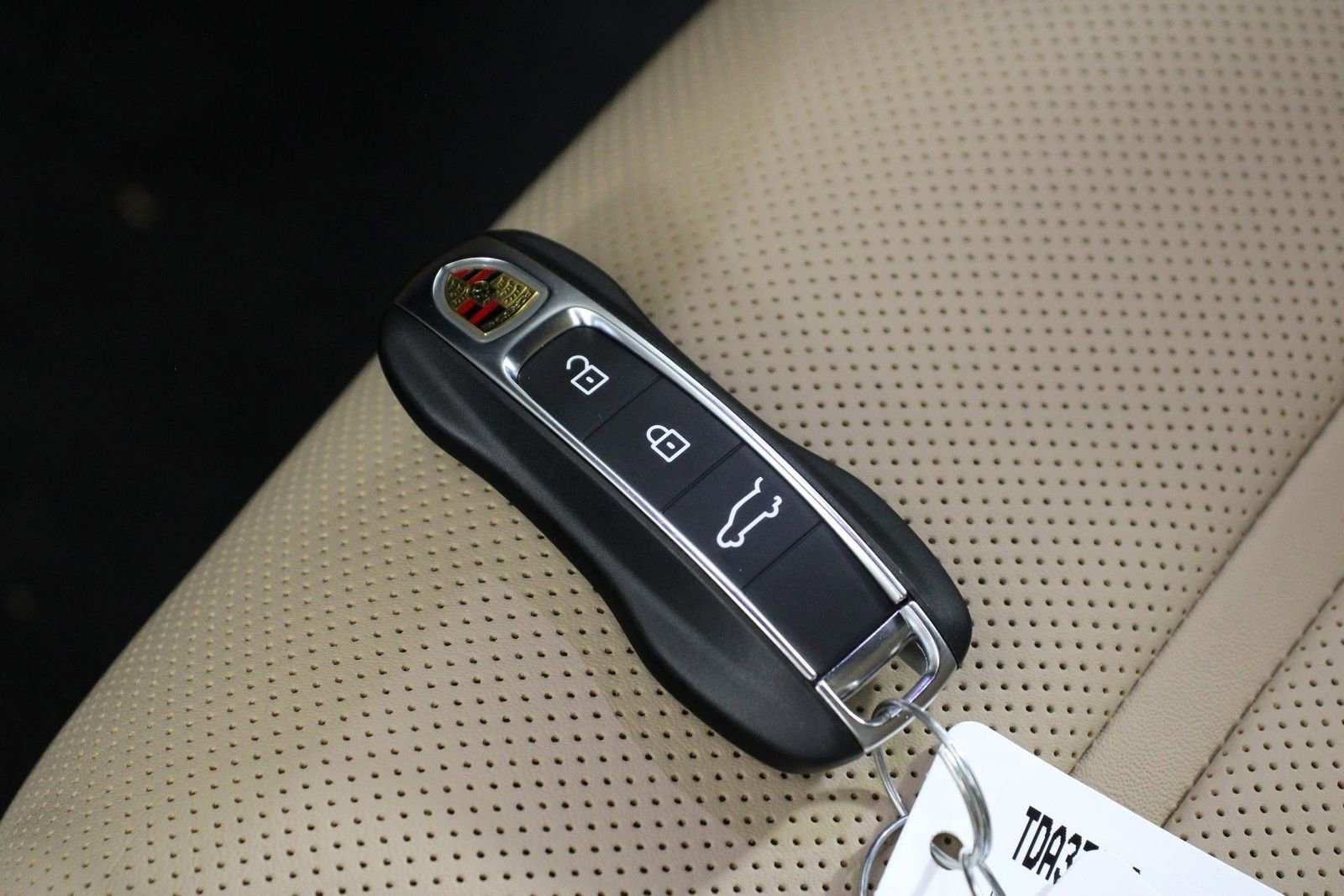 New 2026 Porsche Cayenne Coupe image 23