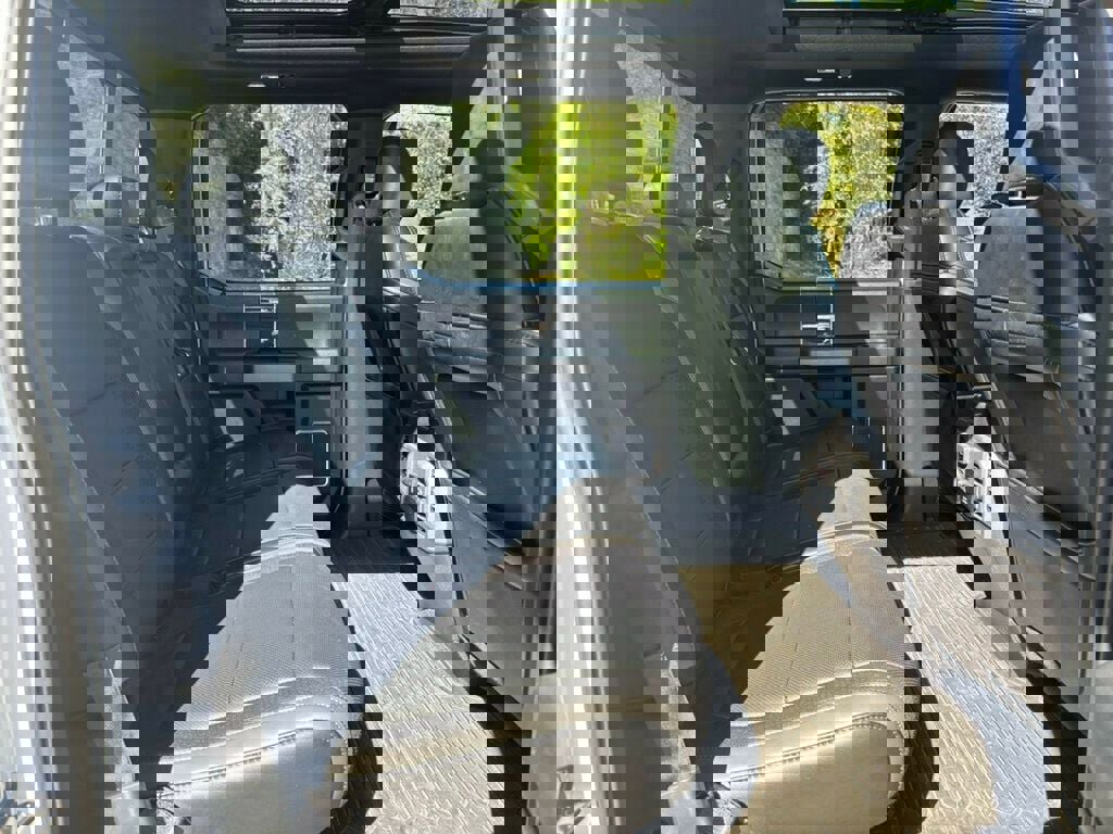 Used 2020 Ford F150 Raptor w/ Equipment Group 802A Luxury image 21