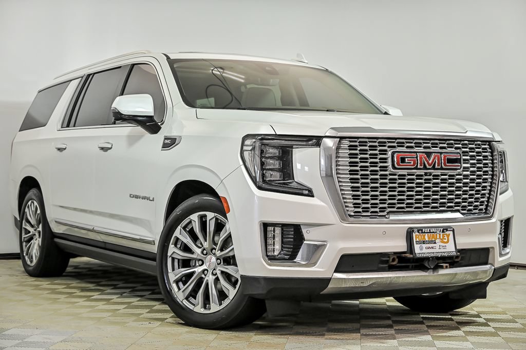 Used 2021 GMC Yukon XL Denali w/ Denali Ultimate Package AWD/4WD image 1