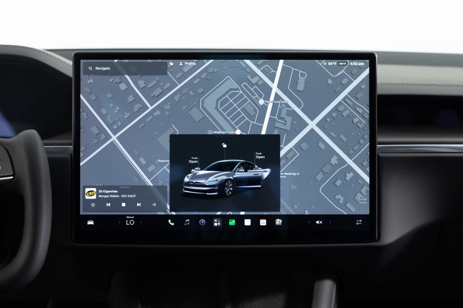Used 2021 Tesla Model S Plaid AWD/4WD image 32