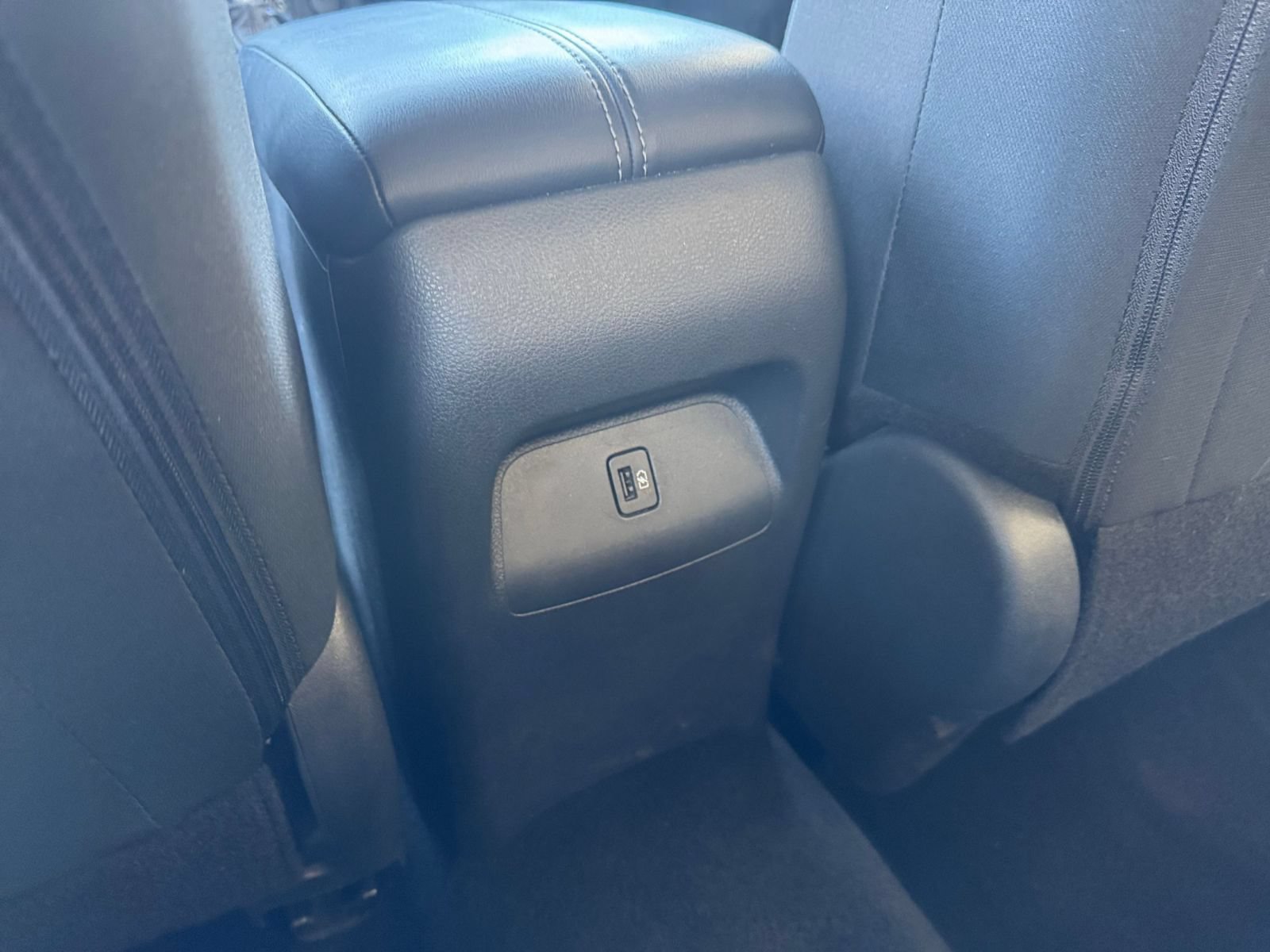 Used 2025 Nissan Sentra SV FWD image 21