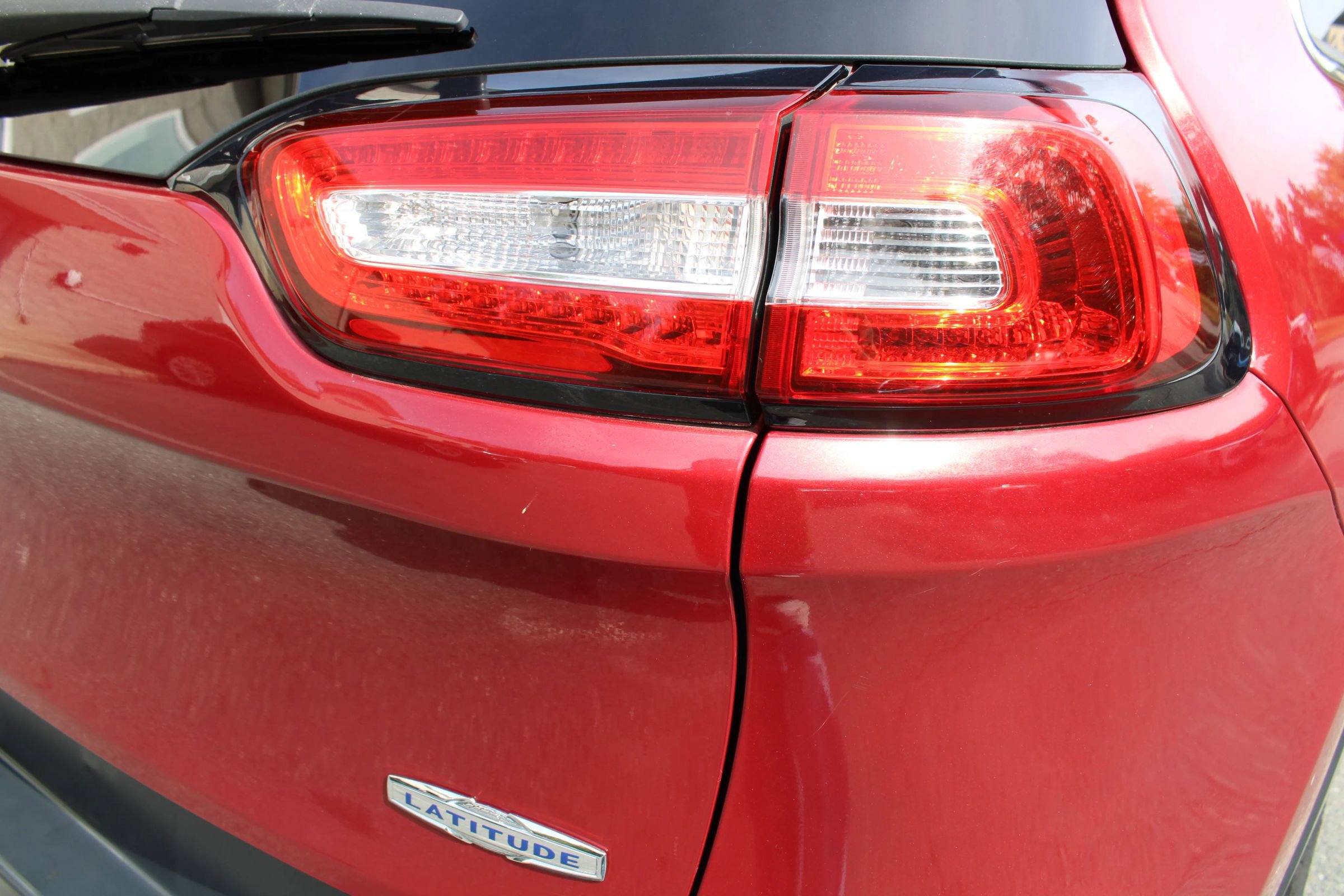 Used 2017 Jeep Cherokee Latitude w/ Comfort/Convenience Group image 26