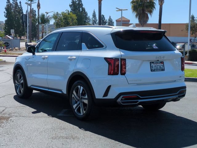 Certified 2023 Kia Sorento EX AWD/4WD image 5