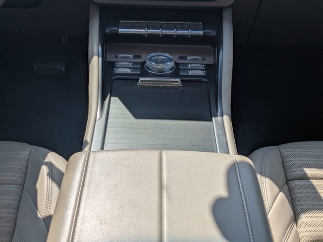 Used 2024 Lincoln Nautilus Reserve image 20