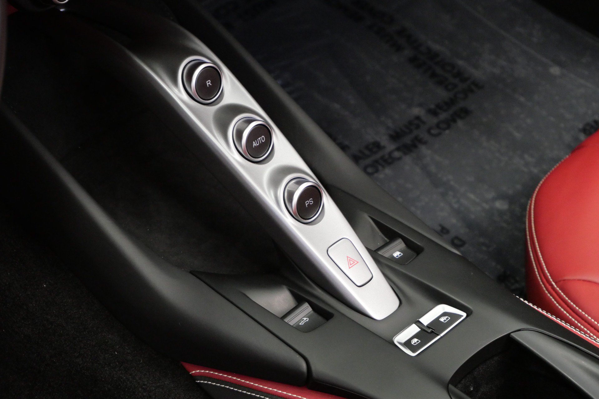 Used 2021 Ferrari 812 GTS RWD image 28