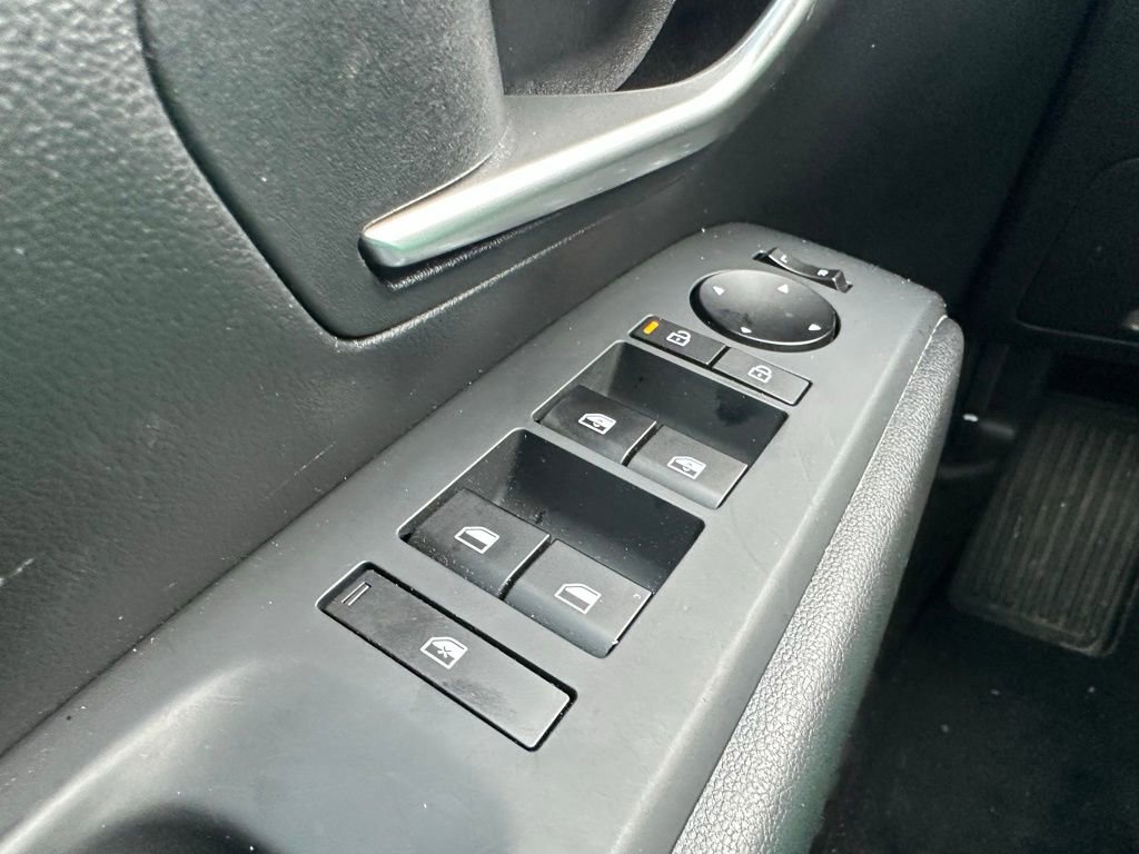 Used 2026 Hyundai Santa Cruz SEL image 11