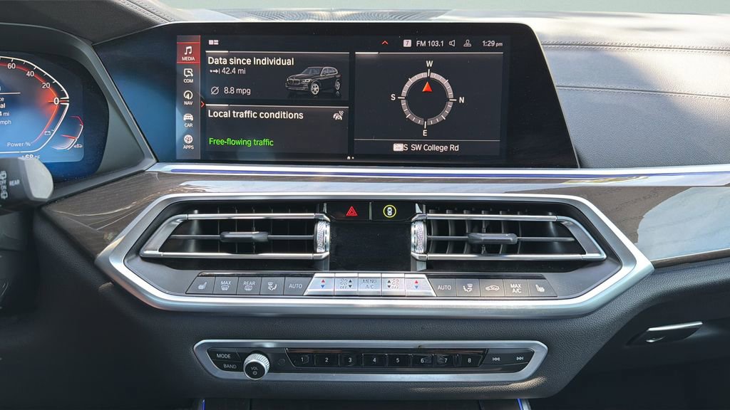 Used 2022 BMW X5 xDrive40i w/ Premium Package image 21