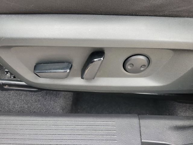 Used 2021 Nissan Rogue SV image 17