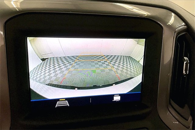 Used 2023 Chevrolet Silverado 2500 Custom image 25