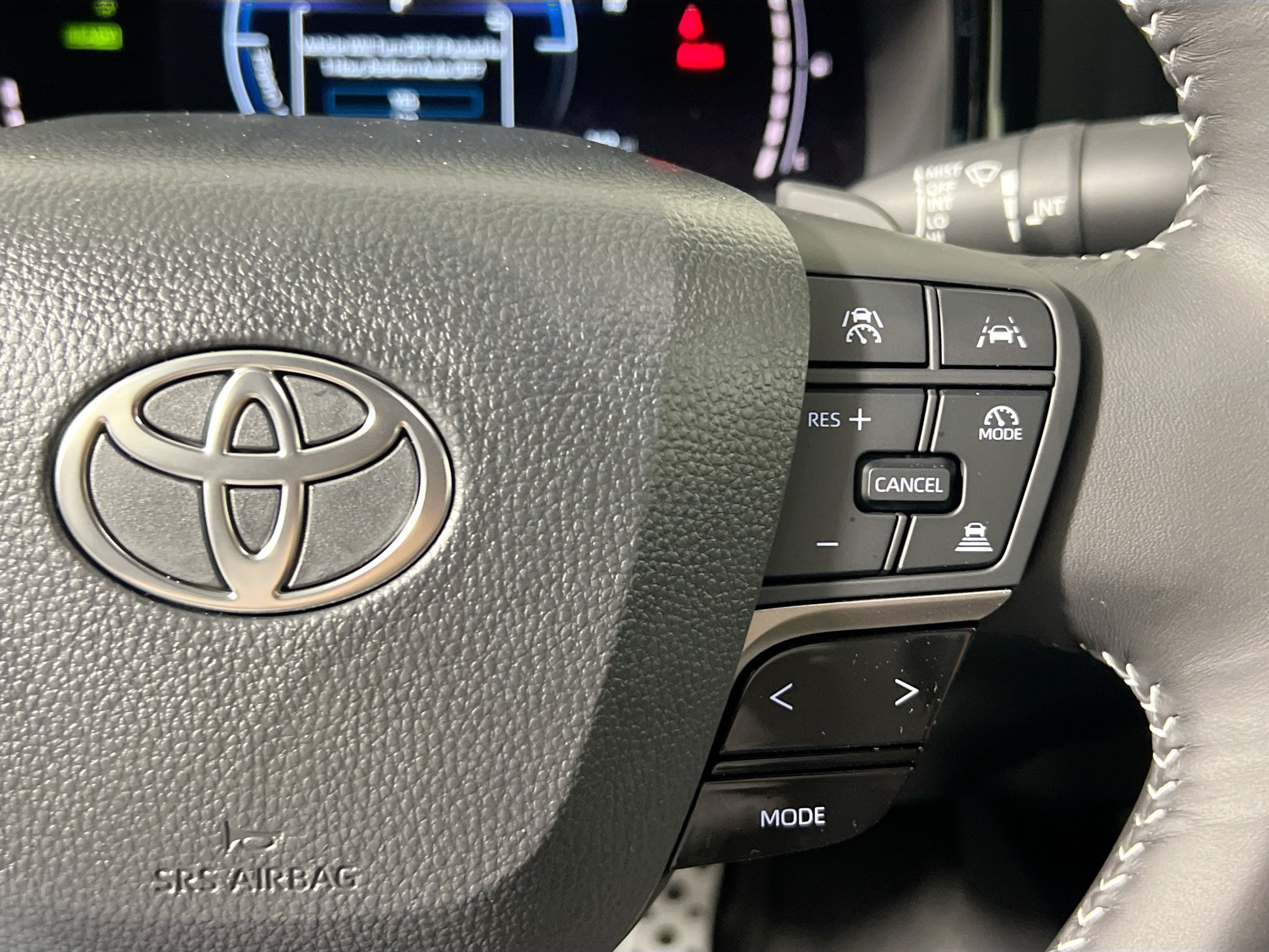 New 2026 Toyota Camry SE FWD image 19