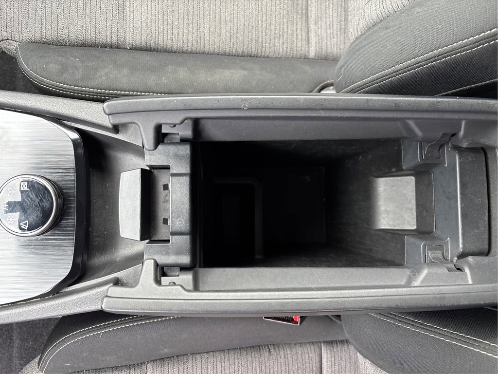 Used 2023 Nissan Rogue SV image 20