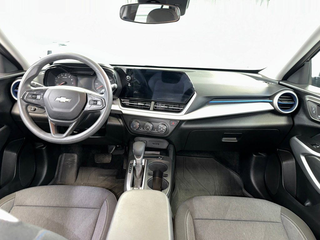 Certified 2024 Chevrolet Trax LS w/ LS Convenience Package image 25