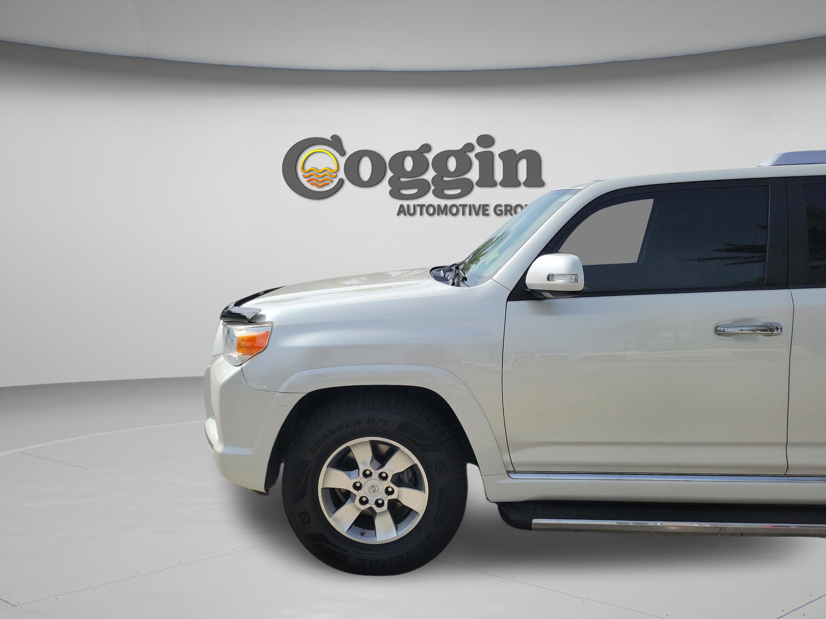 Used 2013 Toyota 4Runner SR5 RWD image 29