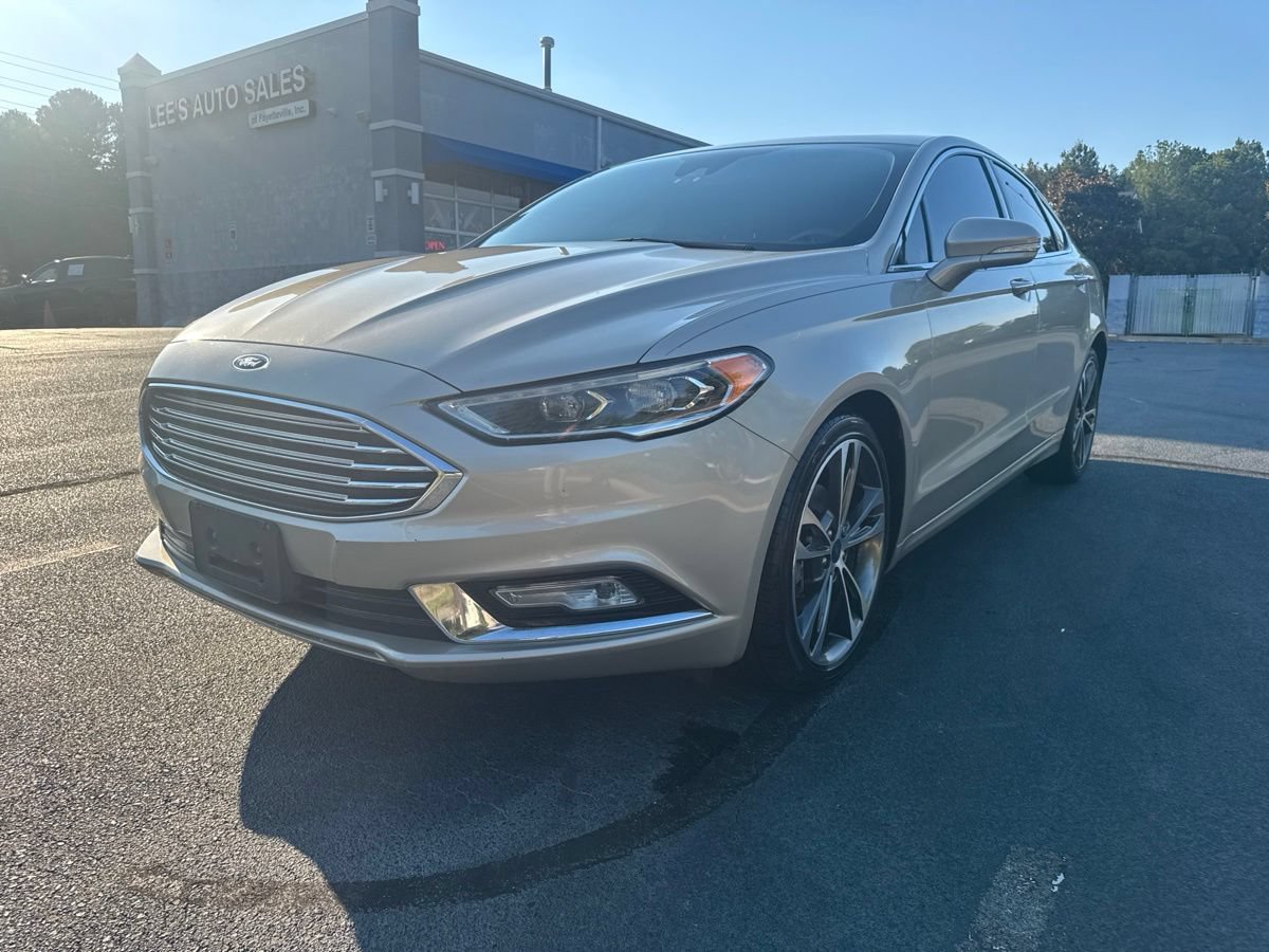 Used 2017 Ford Fusion Titanium AWD/4WD image 3