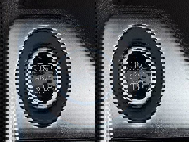 Used 2020 Nissan Sentra SV image 20