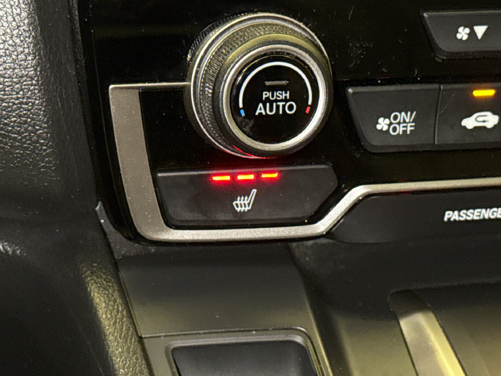 Used 2022 Honda CR-V Touring image 31