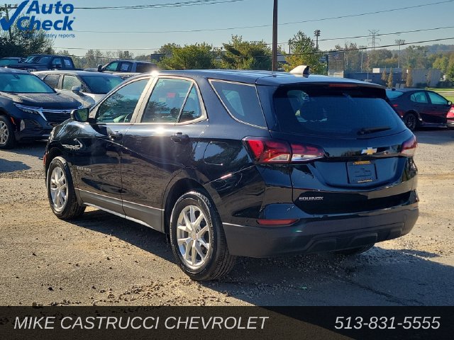Used 2024 Chevrolet Equinox LS w/ Driver Confidence II Package FWD image 3