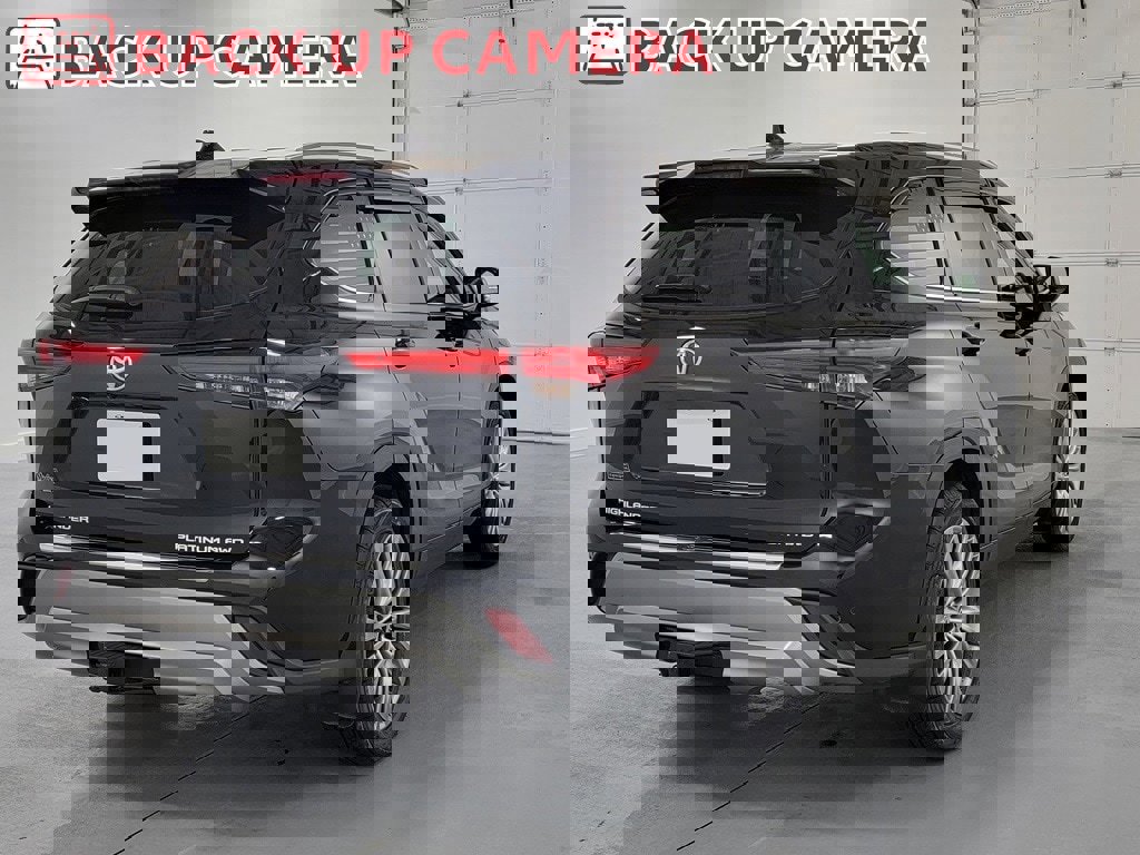 Used 2022 Toyota Highlander Platinum image 8