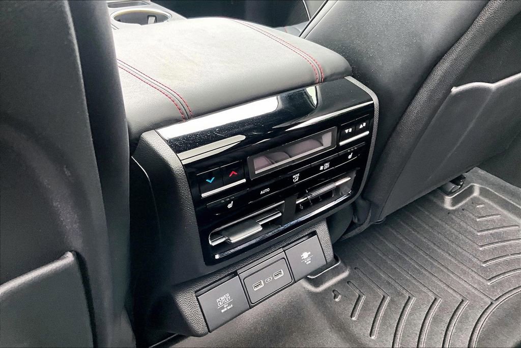 Used 2024 Acura MDX Type S AWD/4WD image 32