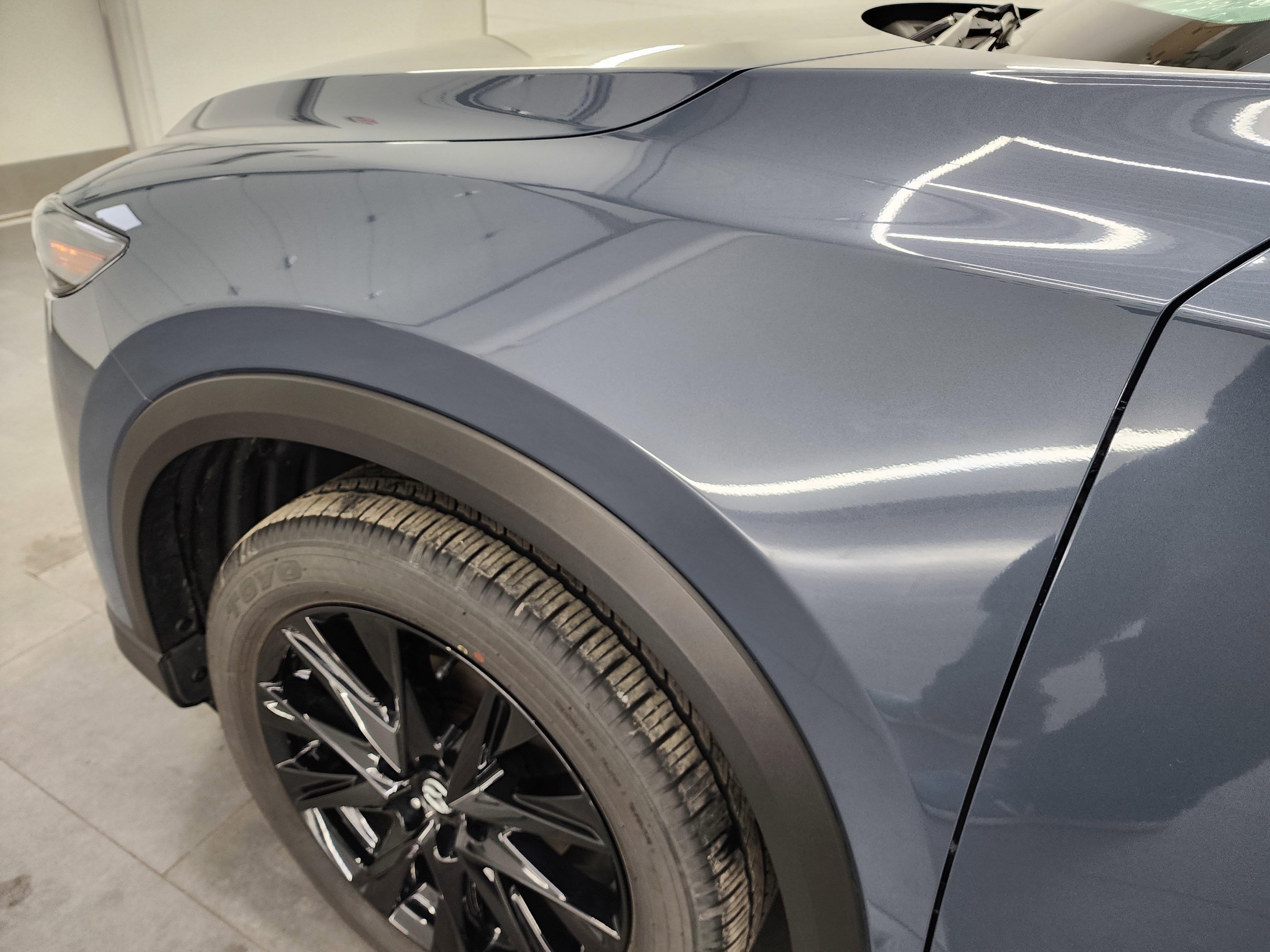 Used 2025 MAZDA CX-5 Carbon Edition image 33