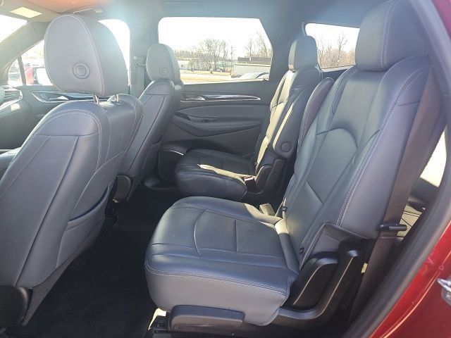 Used 2022 Buick Enclave Premium AWD/4WD image 34