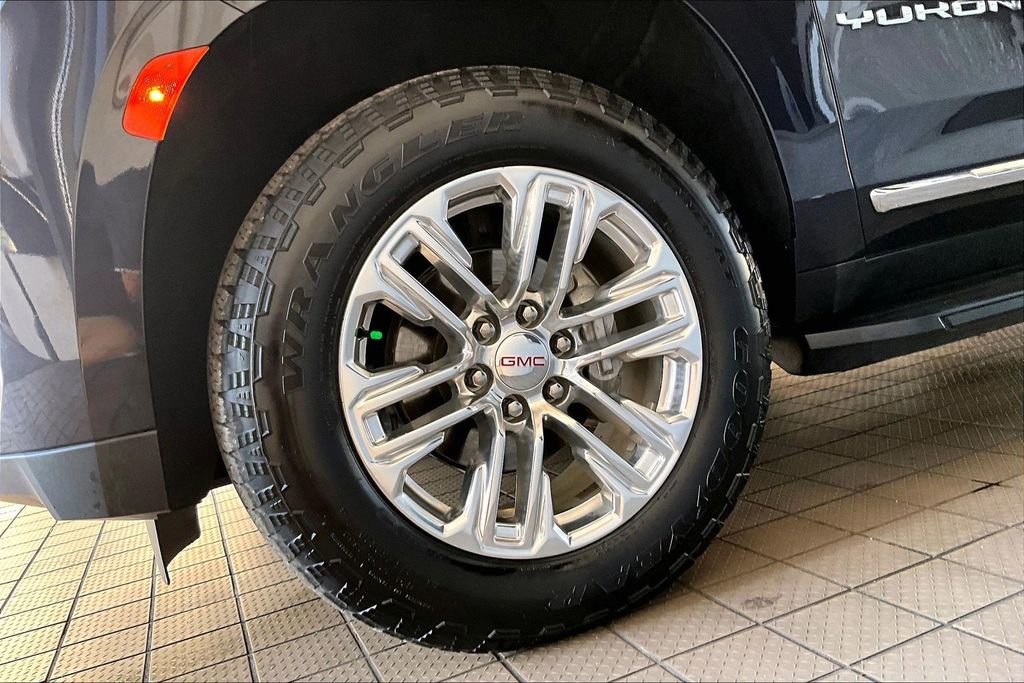Used 2024 GMC Yukon SLT image 36