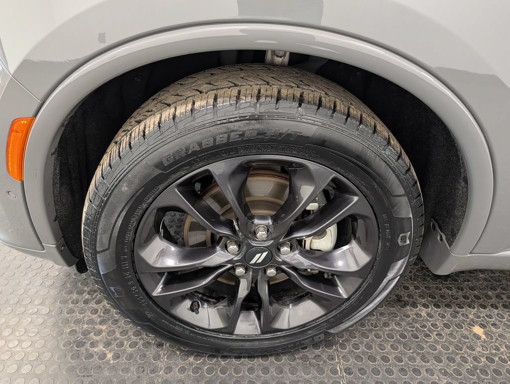 Used 2025 Dodge Durango R/T AWD/4WD image 7