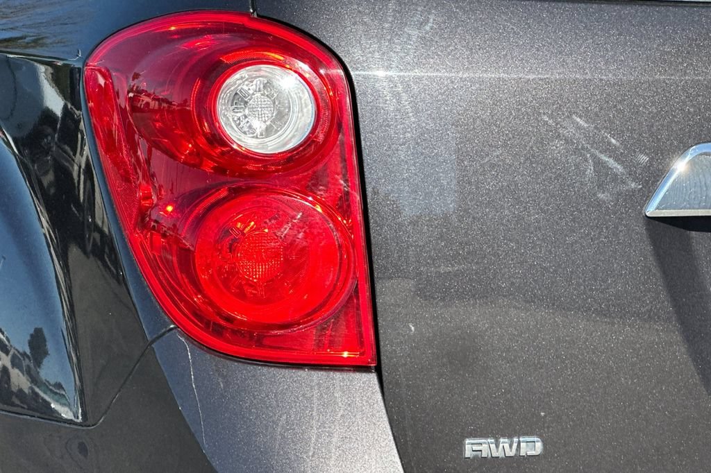 Used 2015 Chevrolet Equinox LTZ AWD/4WD image 25