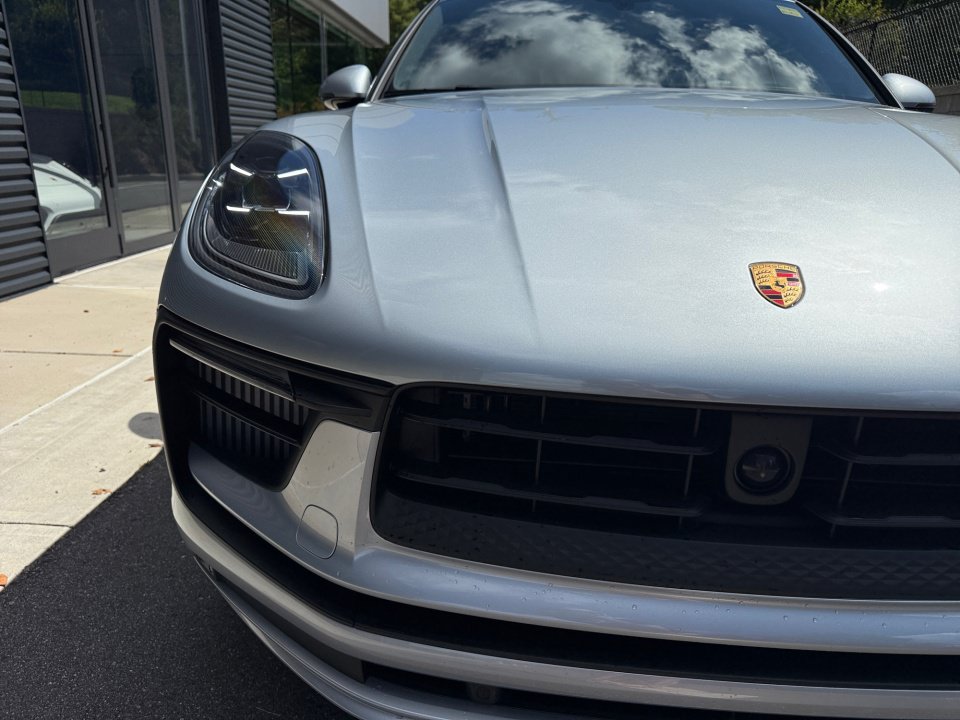 New 2026 Porsche Macan S AWD/4WD image 13