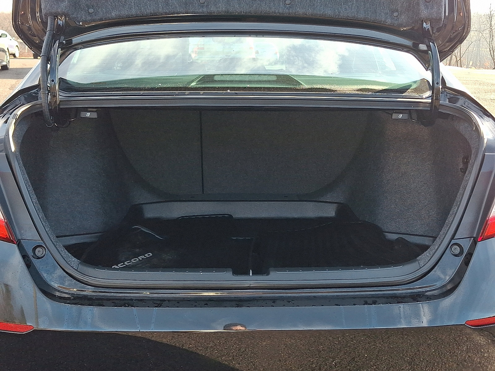 Used 2022 Honda Accord Sport image 28