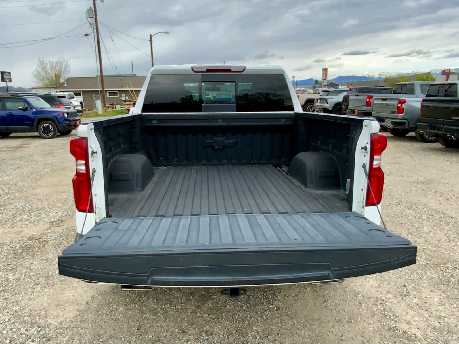 Used 2020 Chevrolet Silverado 1500 RST w/ True North Edition AWD/4WD image 21