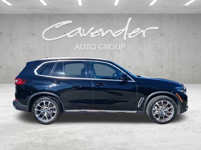 Used 2023 BMW X5 xDrive40i w/ Premium Package AWD/4WD image 21