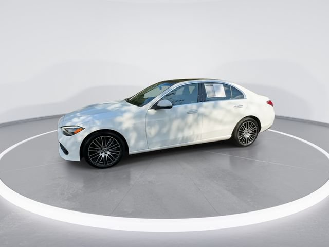 Used 2025 Mercedes-Benz C 300 4MATIC Sedan image 4
