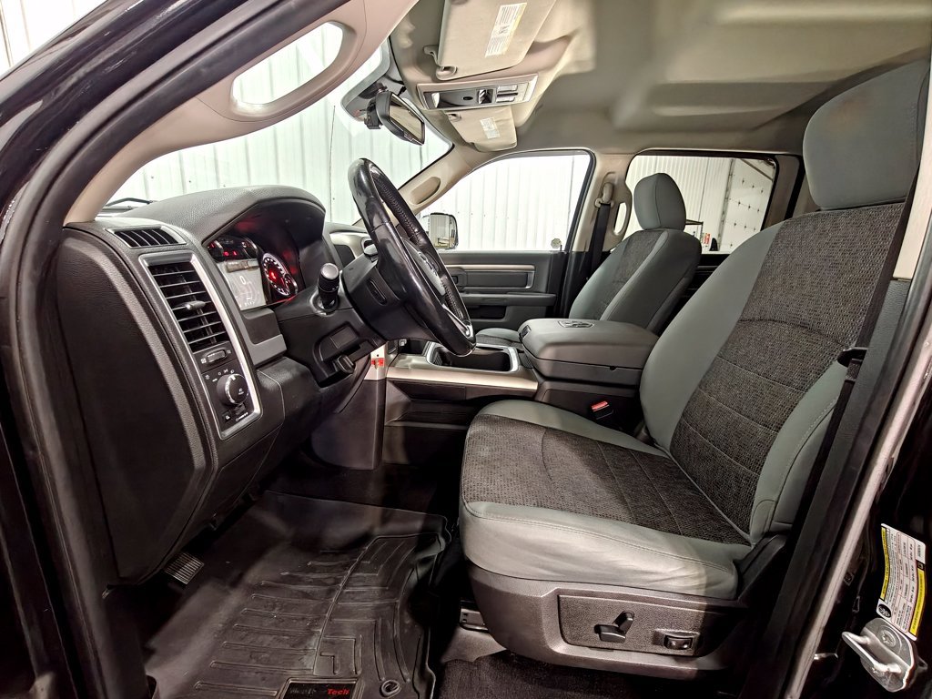 Used 2018 RAM 3500 SLT w/ Harvest Edition AWD/4WD image 31