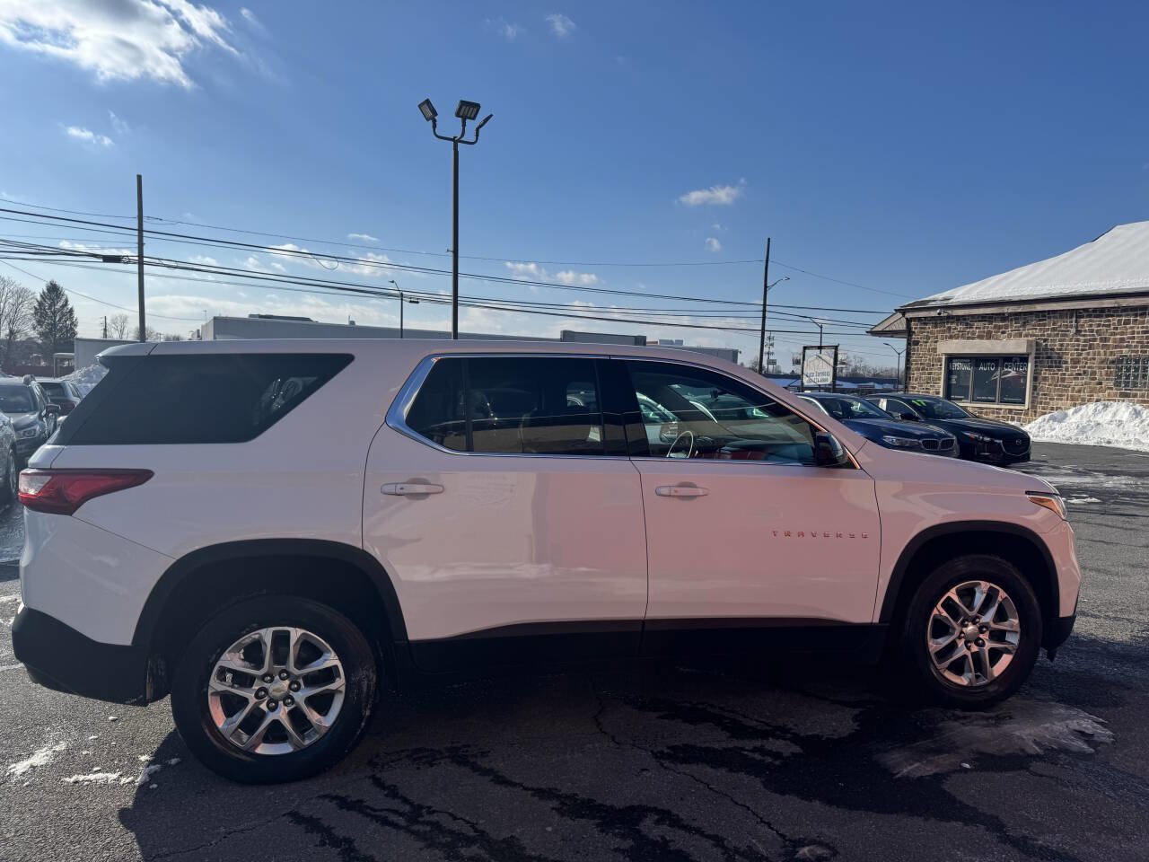 Used 2018 Chevrolet Traverse LS image 10