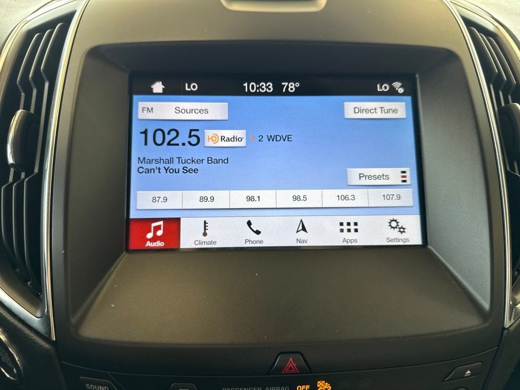 Used 2019 Ford Edge Titanium w/ Equipment Group 301A AWD/4WD image 22