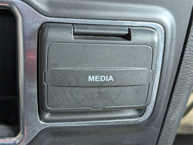 Used 2021 Jeep Wrangler Unlimited Sport image 23