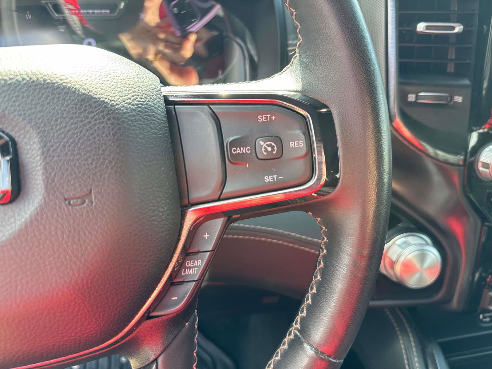 Certified 2024 RAM 1500 Limited image 24