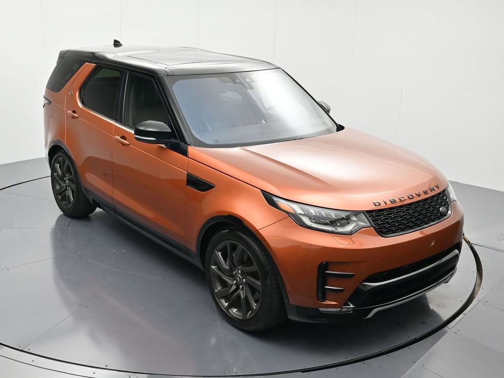 Used 2018 Land Rover Discovery HSE image 32