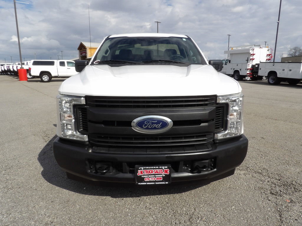 Used 2019 Ford F250 XL w/ Power Equipment Group image 12