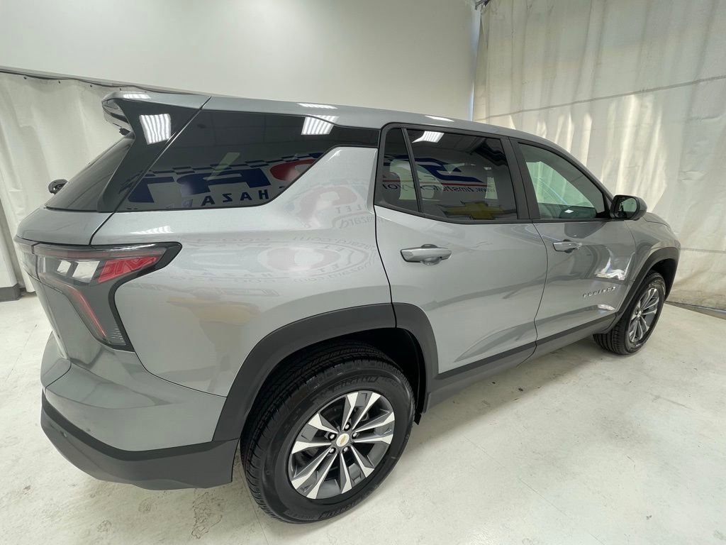 New 2026 Chevrolet Equinox LT AWD/4WD image 4