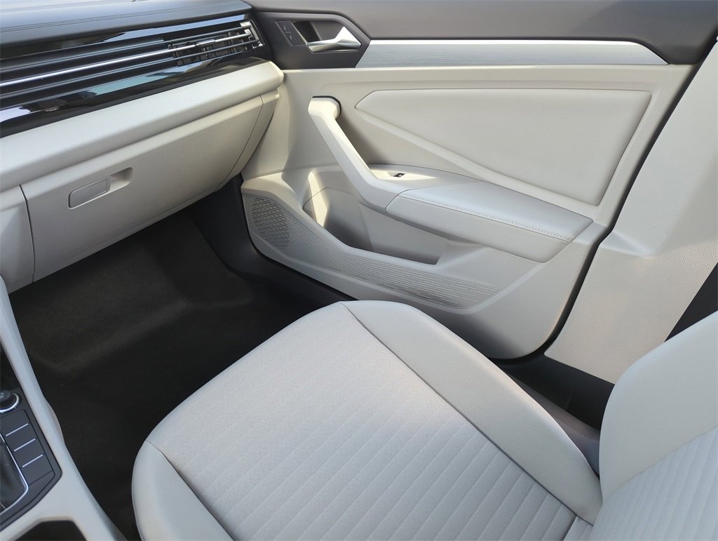 New 2025 Volkswagen Jetta S image 22