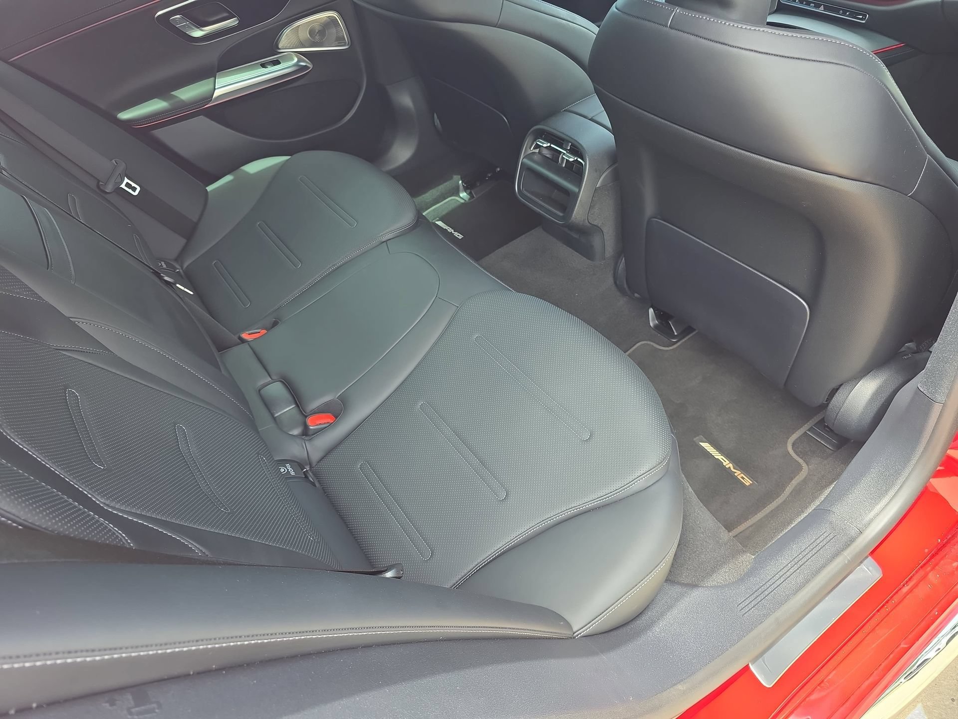 Used 2025 Mercedes-Benz E 53 AMG e 4MATIC Sedan image 11