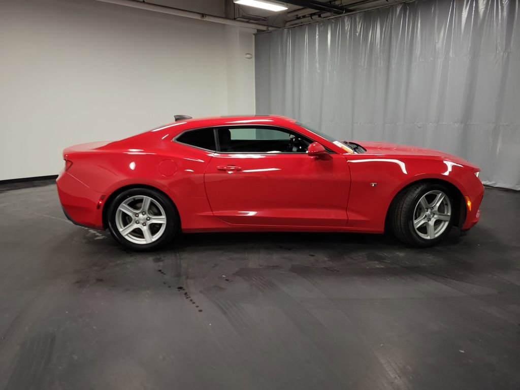 Used 2017 Chevrolet Camaro LT image 10