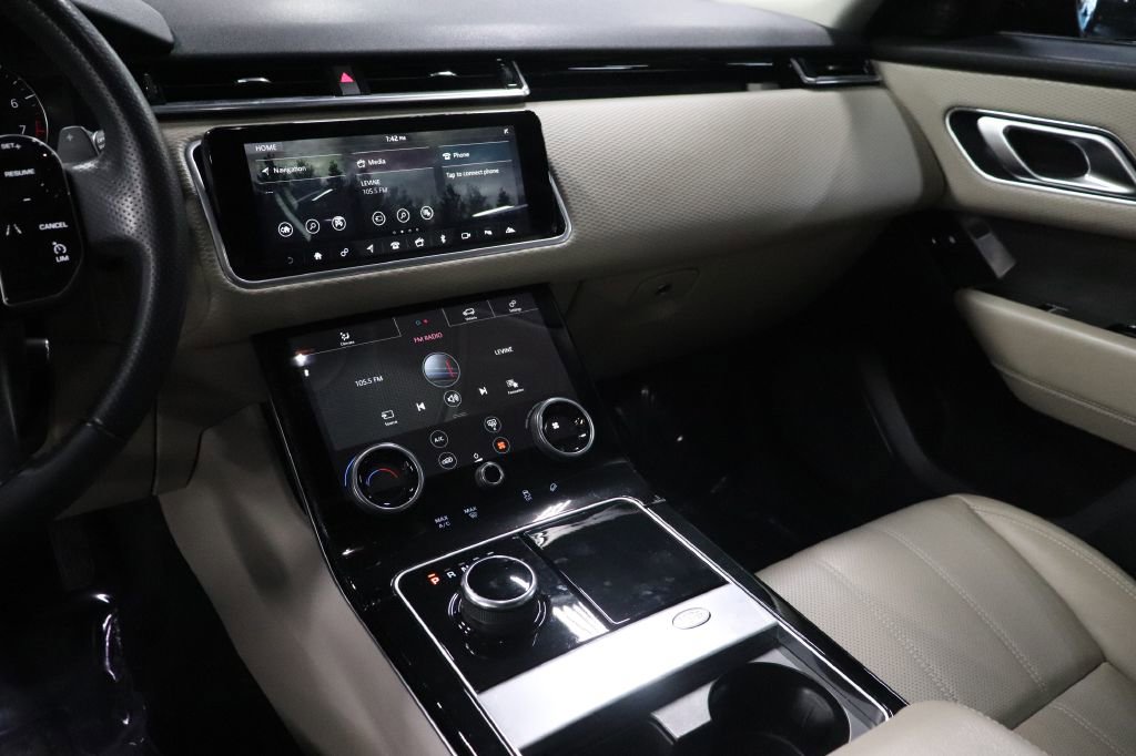 Used 2020 Land Rover Range Rover Velar S image 31