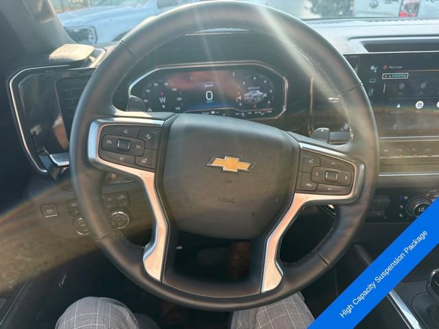 Used 2023 Chevrolet Silverado 1500 LTZ AWD/4WD image 10