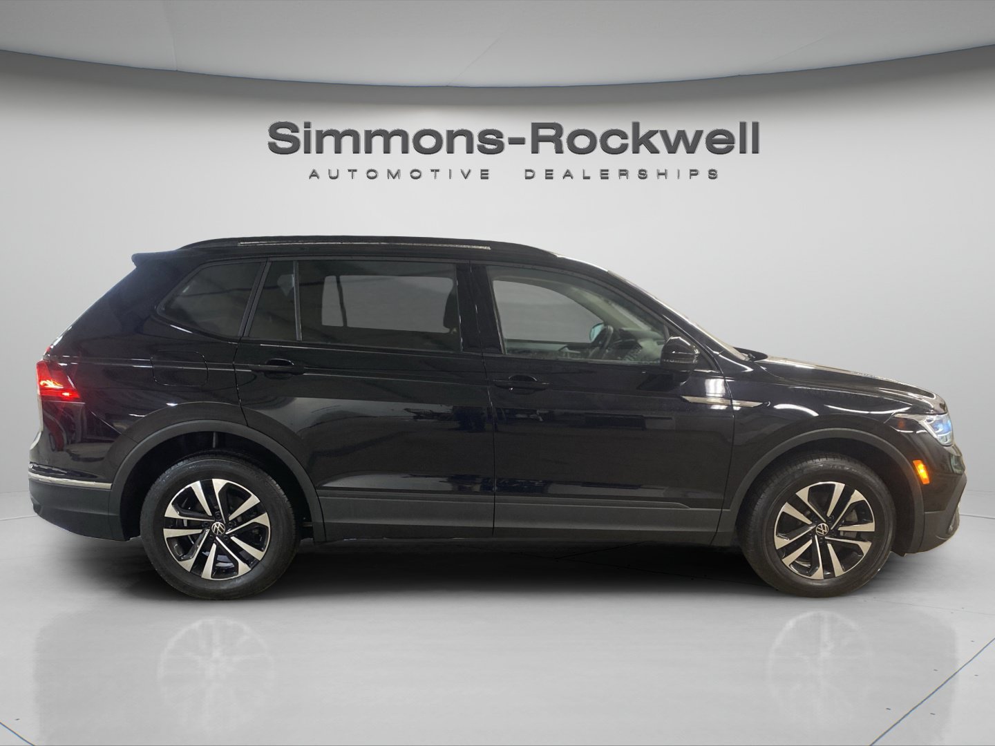 Used 2023 Volkswagen Tiguan S AWD/4WD image 6