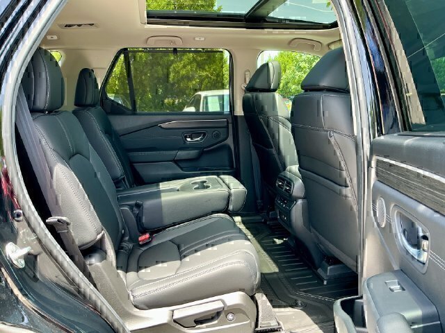 New 2026 Honda Pilot Touring image 13