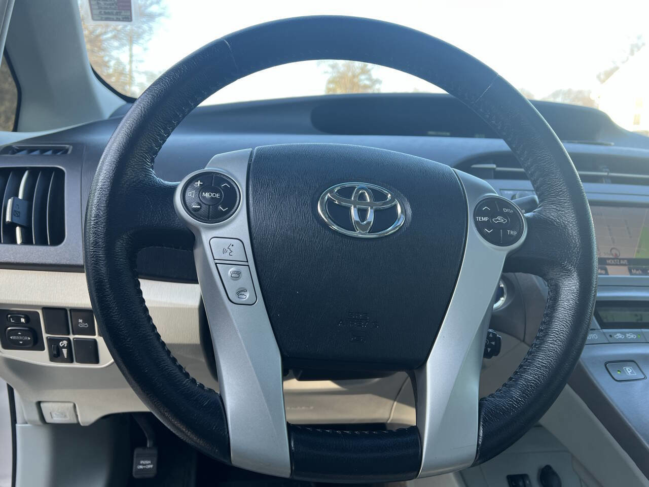 Used 2015 Toyota Prius Four w/ Deluxe Solar Roof Package image 20