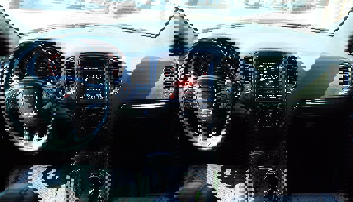 Used 2018 Dodge Durango R/T w/ Blacktop Package image 36